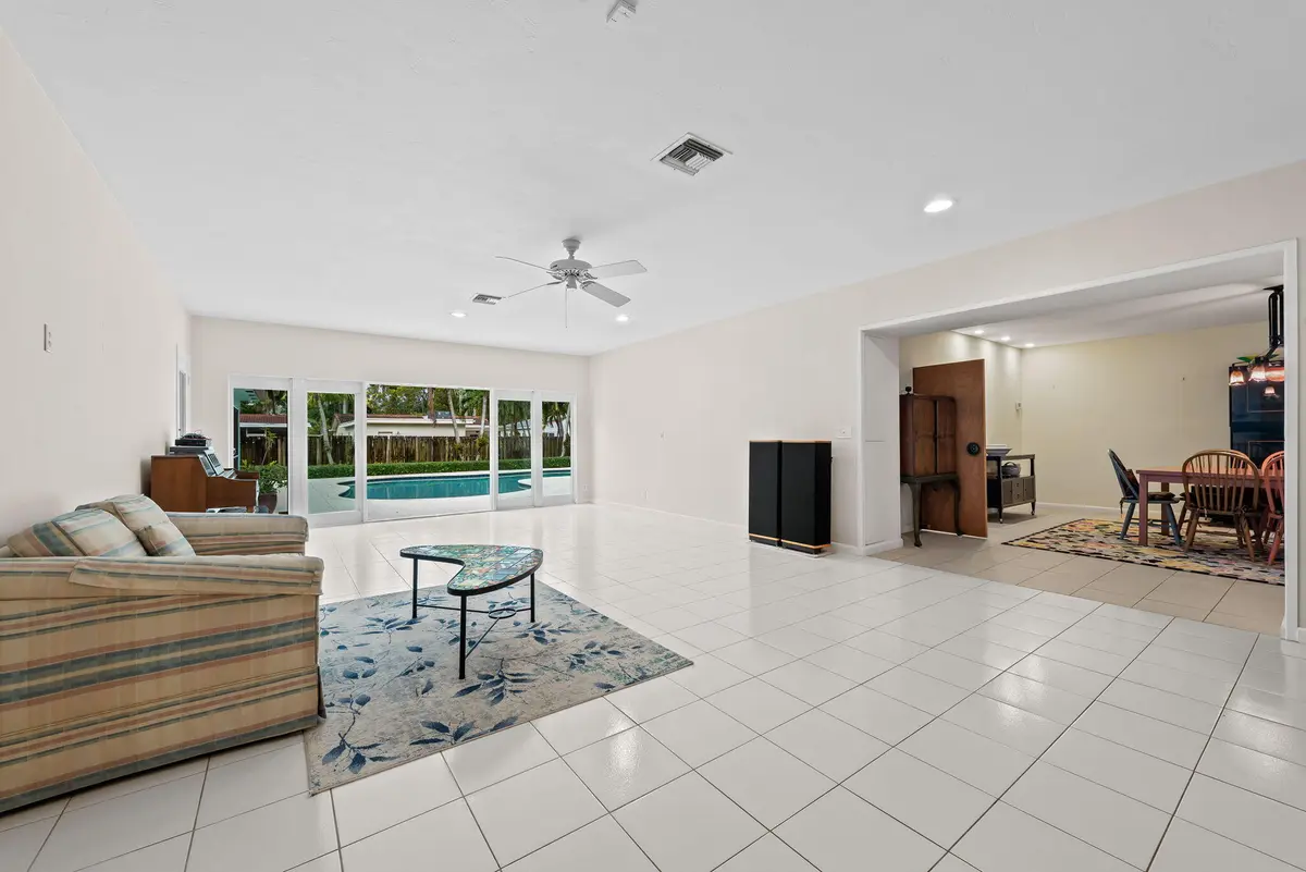 8-web-or-mls-_BWP9806 at 1322 MONROE Street, Hollywood