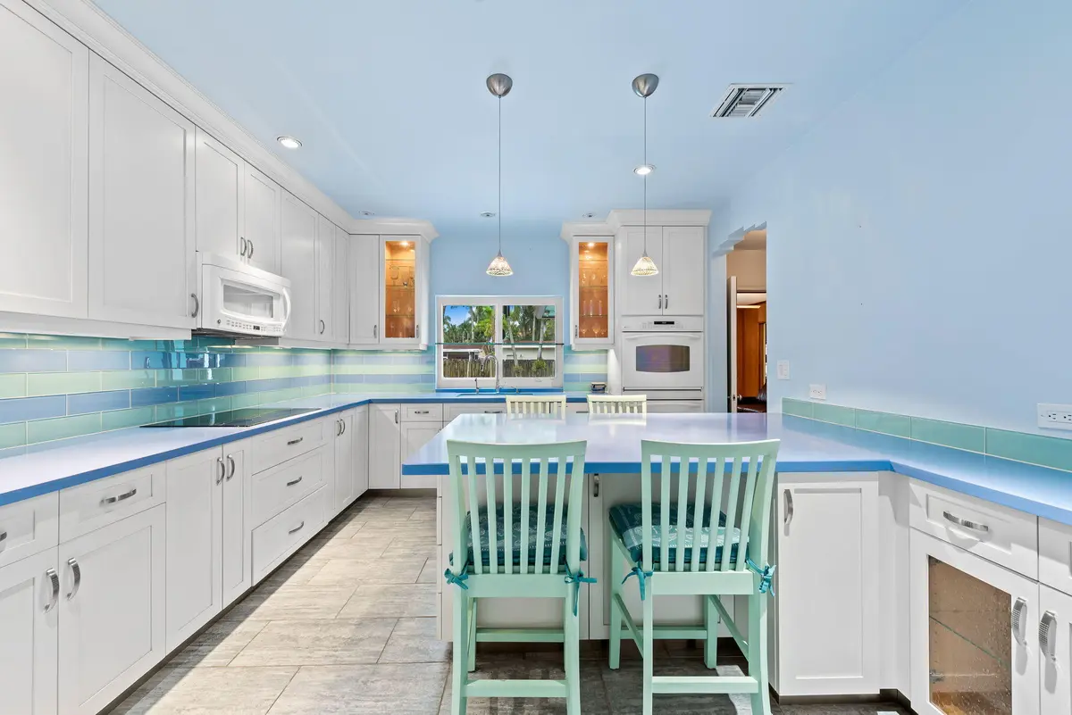 12-web-or-mls-_BWP9839 at 1322 MONROE Street, Hollywood