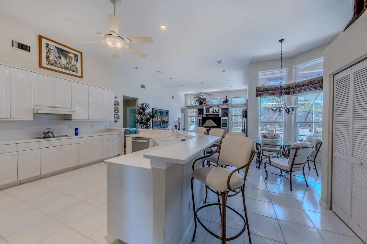 kitchen at 10903 BAL HARBOR Drive, Boca Raton