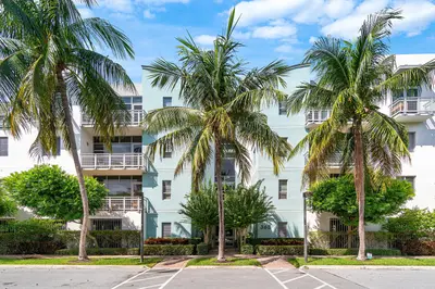365 SE 6TH Avenue 310, Delray Beach – Condominium for rent
