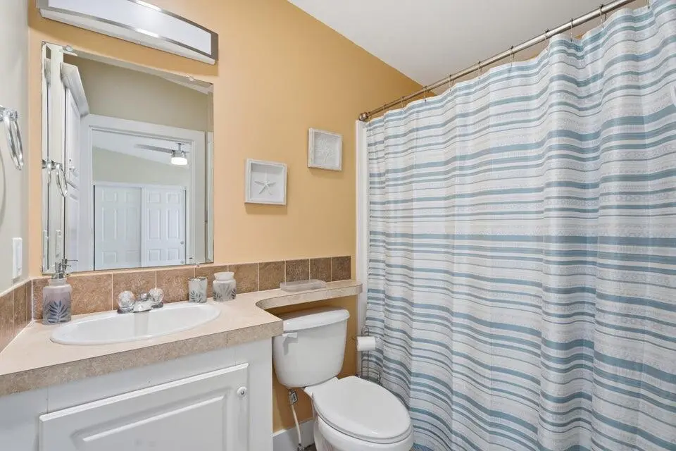 Full Bath at 166 NETTLES Boulevard, Jensen Beach