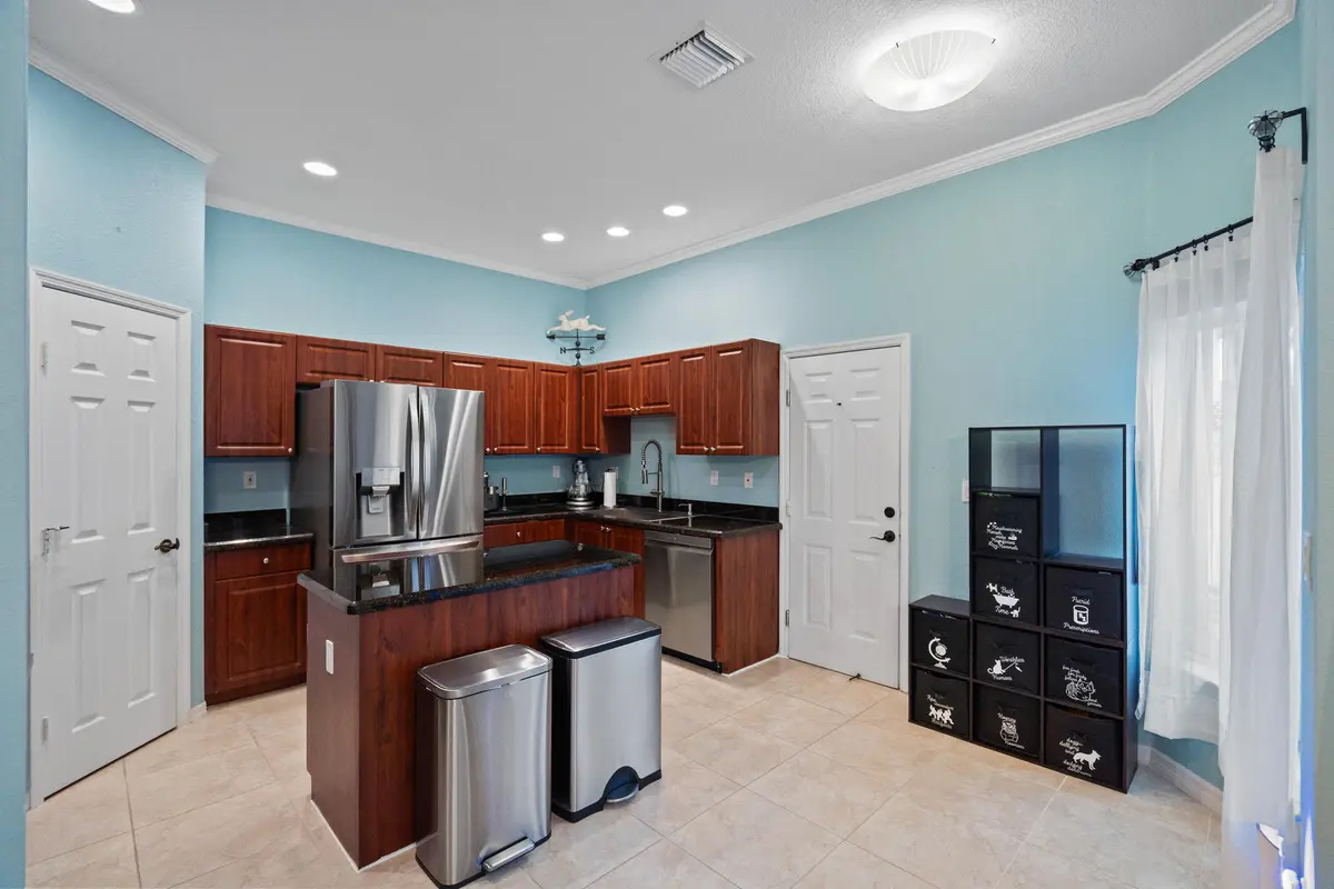 Picture 21 at 2390 SE 17TH Terrace, Homestead
