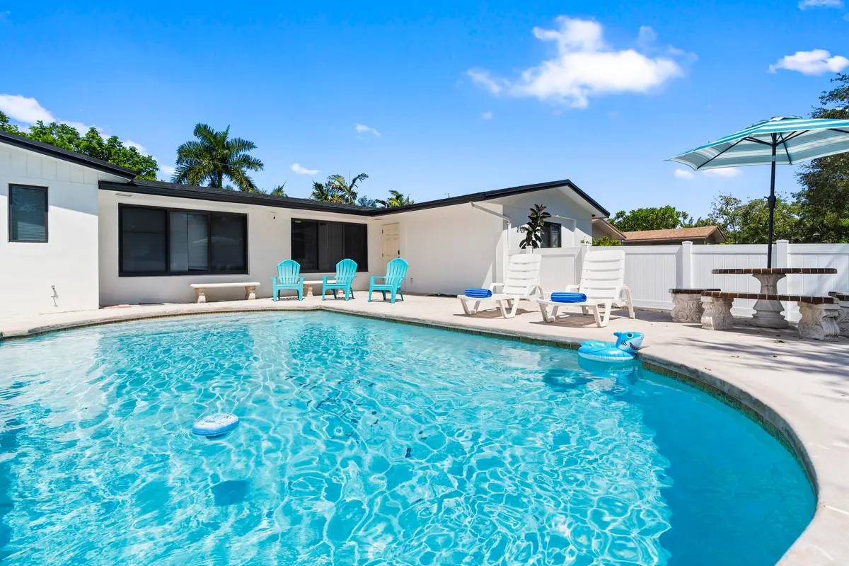 2121 NE 51st Court, Fort Lauderdale, FL – photo 1