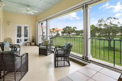 5040 HARMONY Circle 203, Vero Beach – Condominium for sale