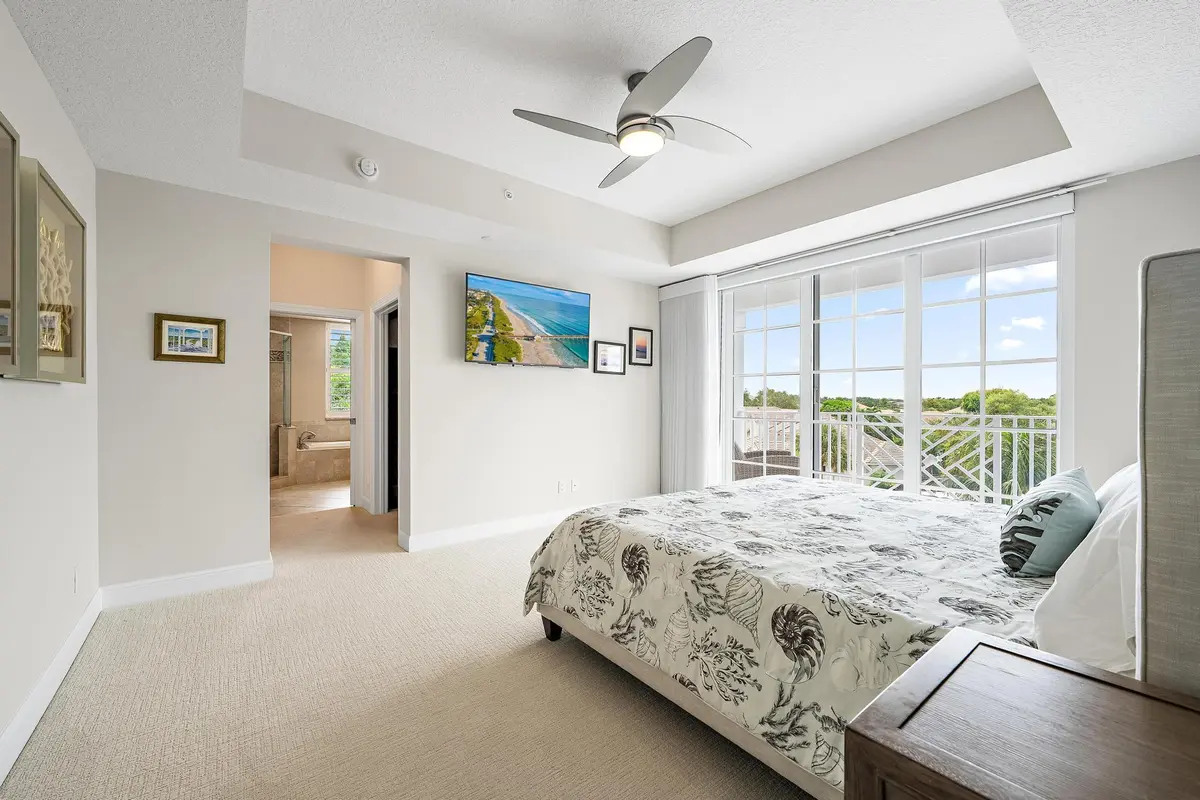 Primary suite at 844 Bay Colony Drive, Juno Beach