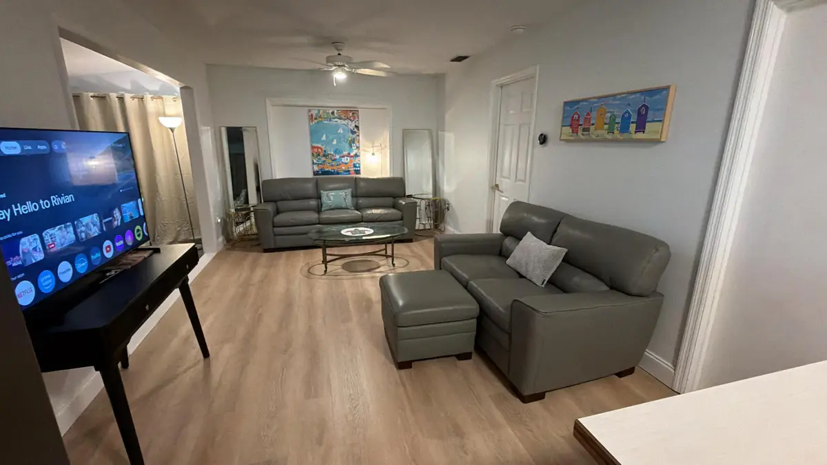 D55A190F-8B3B-497D-9D3F-65E33387CD6F at 1461 5th Avenue, Vero Beach
