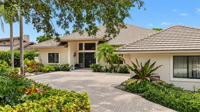 6460 SE Winged Foot Drive, Stuart – Single Family Residence for sale
