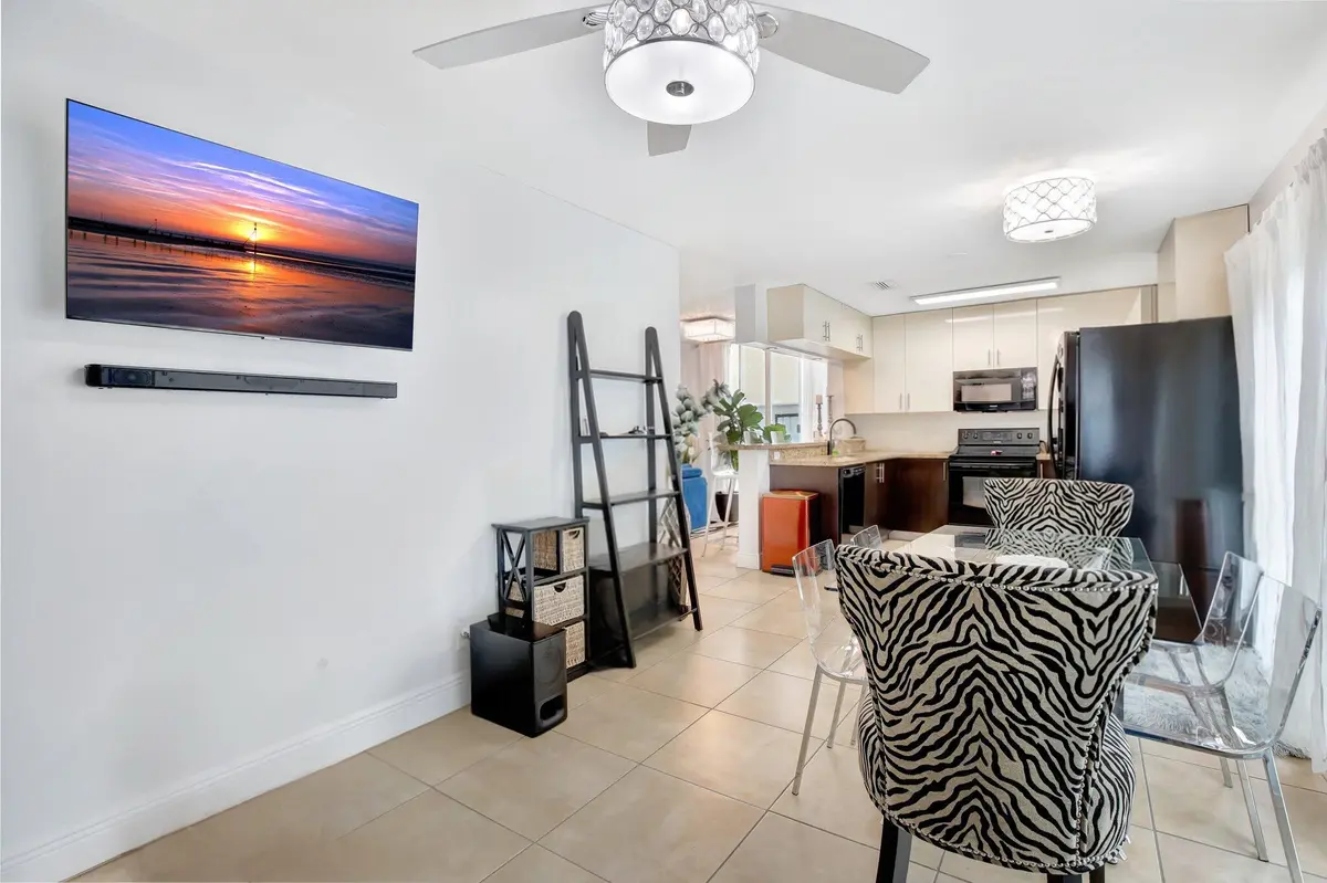 Dining & Den at 9919 NW 2nd Street, Plantation
