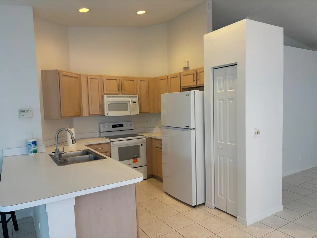 4262 NW 1ST Place, Deerfield Beach, FL – photo 5