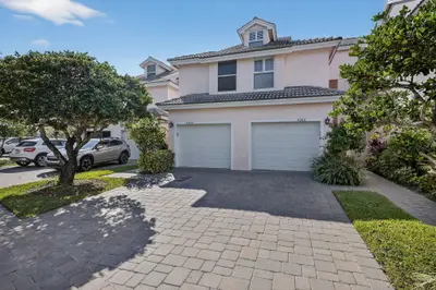 4205 FAIRWAY Drive 4205, Jupiter – Condominium for sale