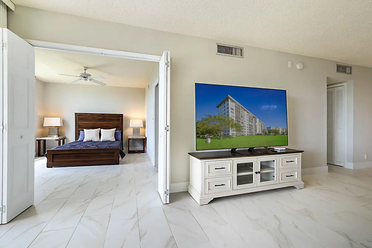 575 Oaks Land Unit 703 September2026 -7 at 575 Oaks Lane 703, Pompano Beach