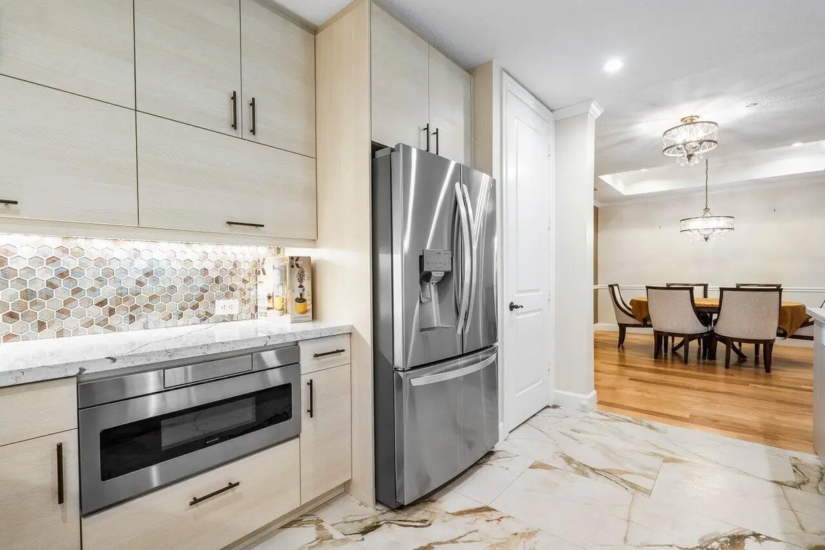Newly Renovated Kitchen at 200 NE 2nd Avenue 209, Delray Beach