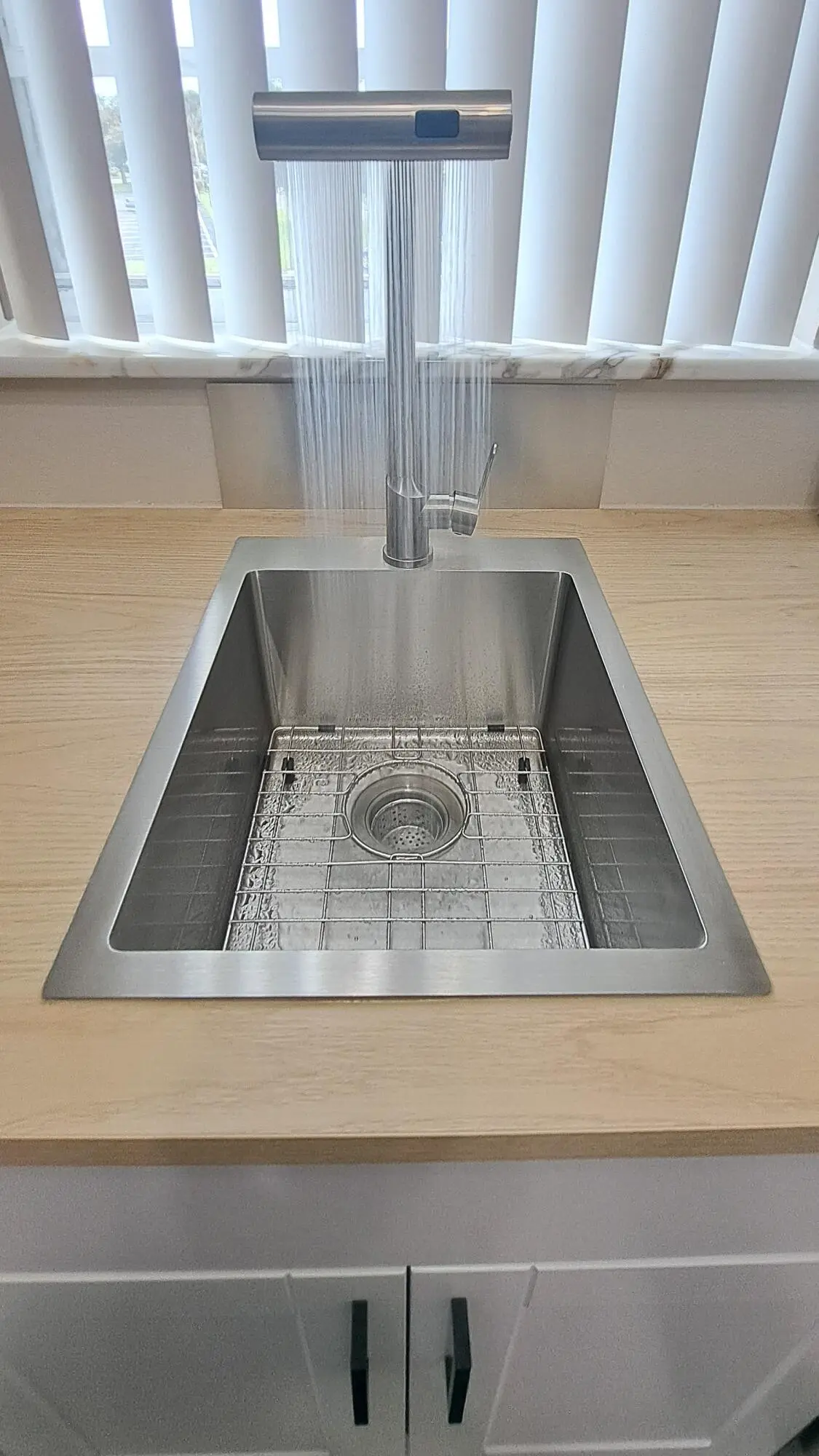 41vista207_kitchen sink at 41 Vis Gdns Trail, Vero Beach