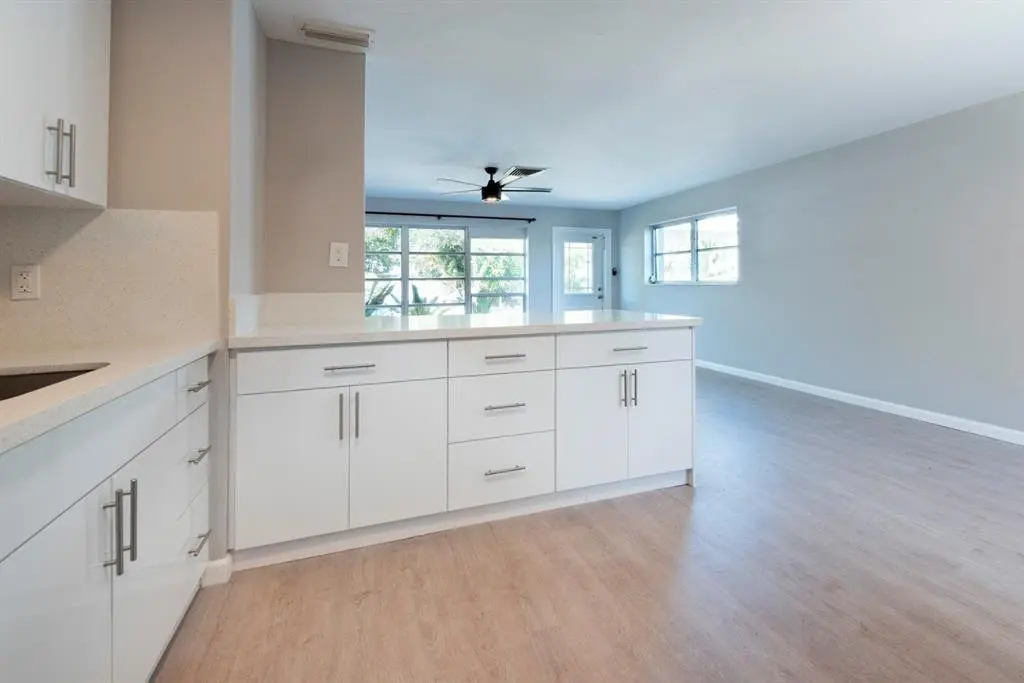 Photo 5 at 2380 NE 8TH Avenue, Pompano Beach