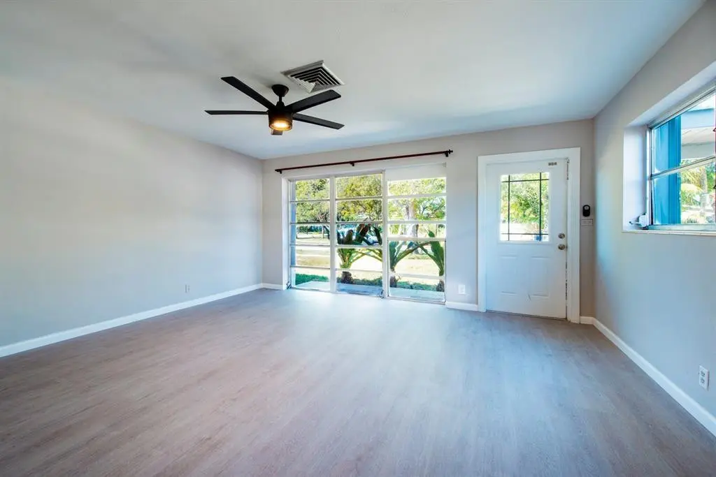 Photo 8 at 2380 NE 8TH Avenue, Pompano Beach