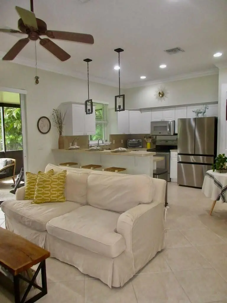 Guest house living room at 14636 STIRRUP Lane, Wellington