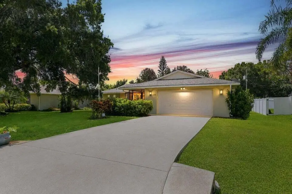 20260904210645178225000000-o at 2526 SE VICTORY Avenue, Port St. Lucie