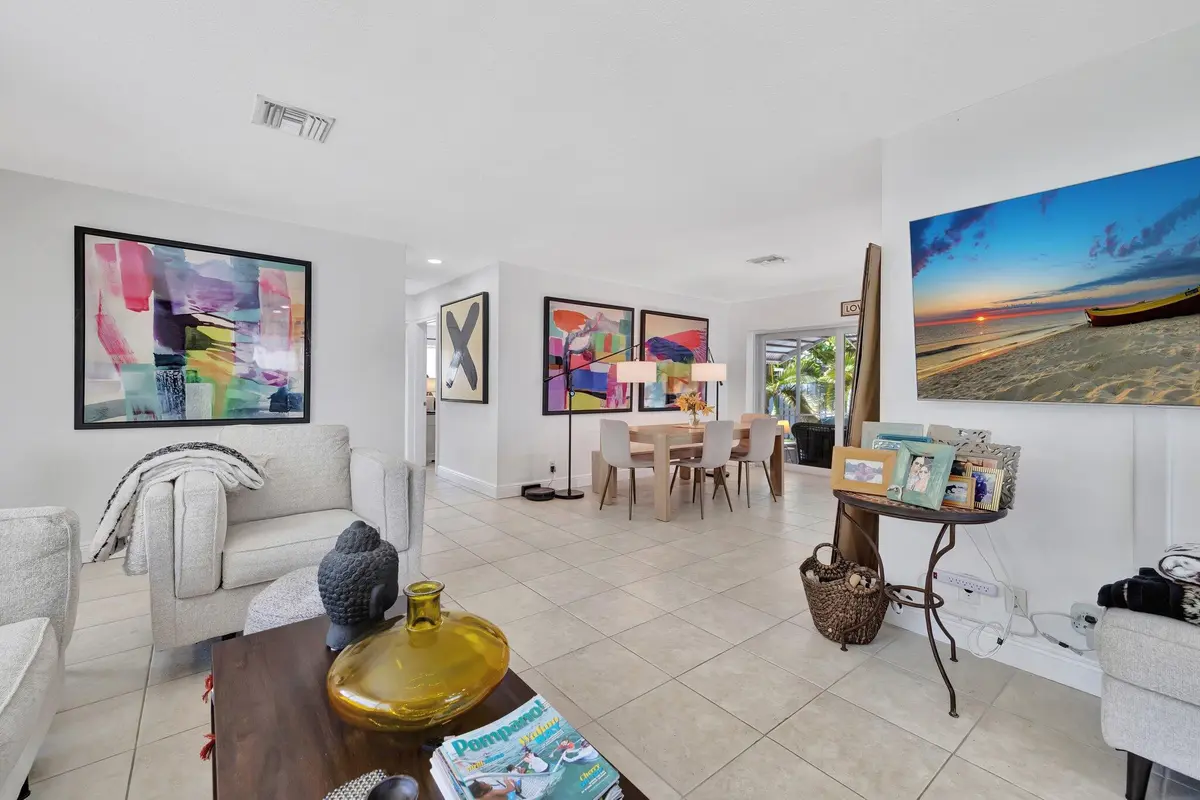 10-web-or-mls-699A3625 at 613 NE 25TH Avenue, Pompano Beach
