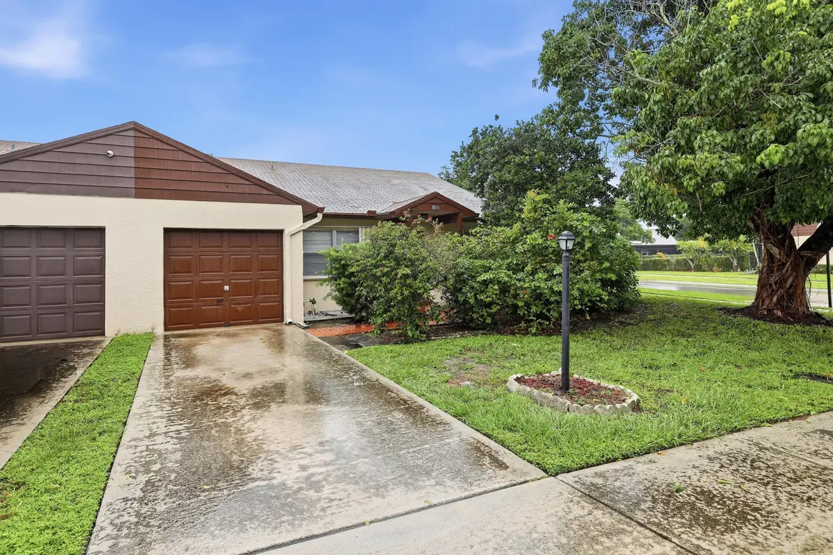 Exterior at 8501 BLUE CYPRESS Drive, Lake Worth