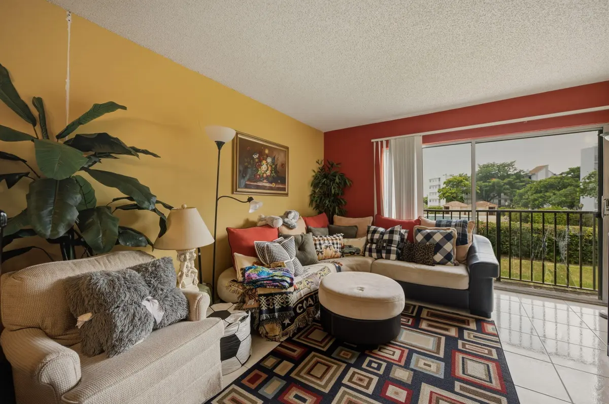 7-web-or-mls-8620-n-sherman-cir-204 at 8620 N SHERMAN Circle 204, Miramar
