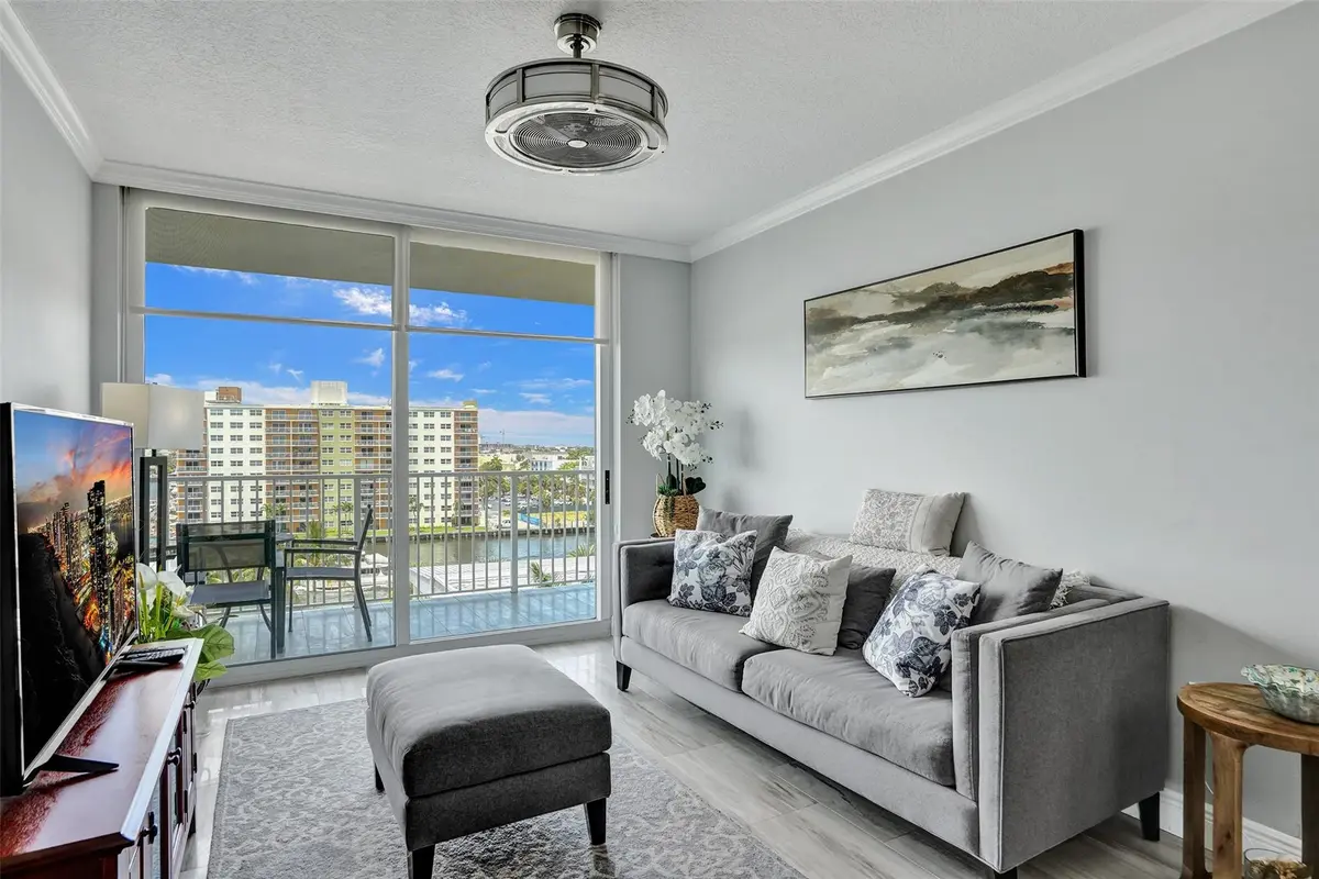 Photo 1 at 3020 NE 32nd Avenue Unit 618, Fort Lauderdale