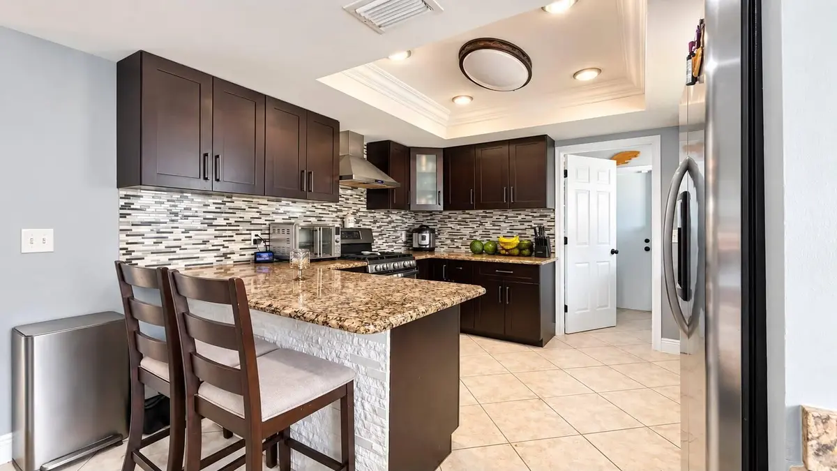 WhatsApp Image 2026-10-02 at 12.32.46 (2 at 2711 STARWOOD Circle, West Palm Beach