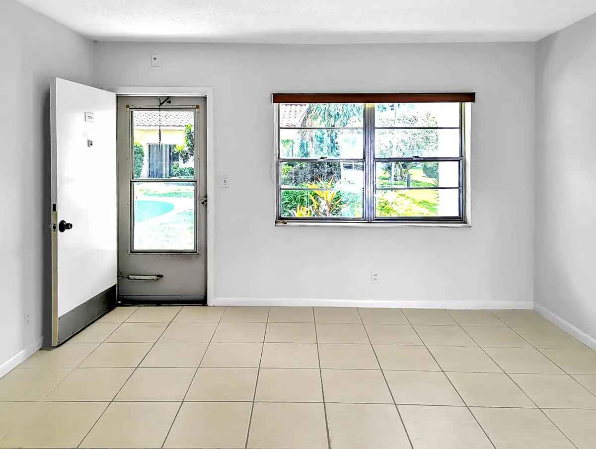 Living Room at 1481 S Ocean Boulevard 129C, Pompano Beach