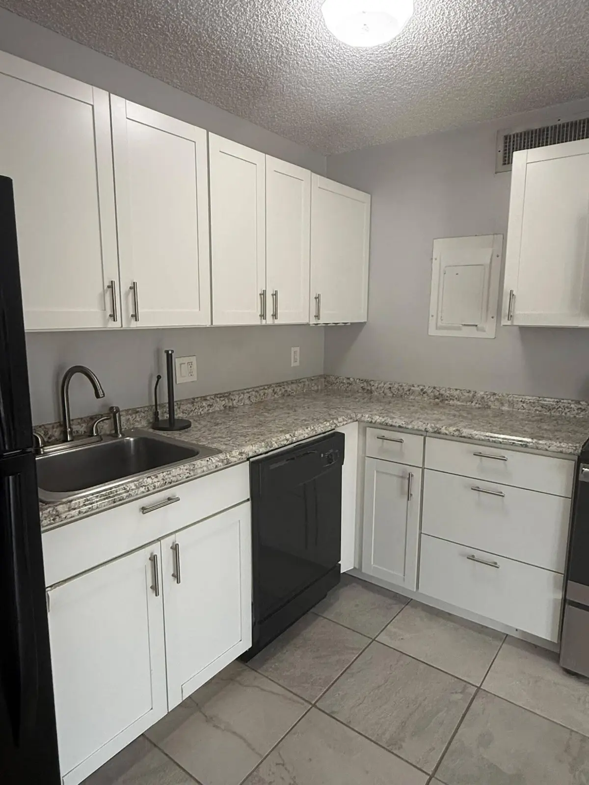 WhatsApp Image 2026-10-02 at 2.55.19 PM at 645 EXECUTIVE CENTER Drive R205, West Palm Beach