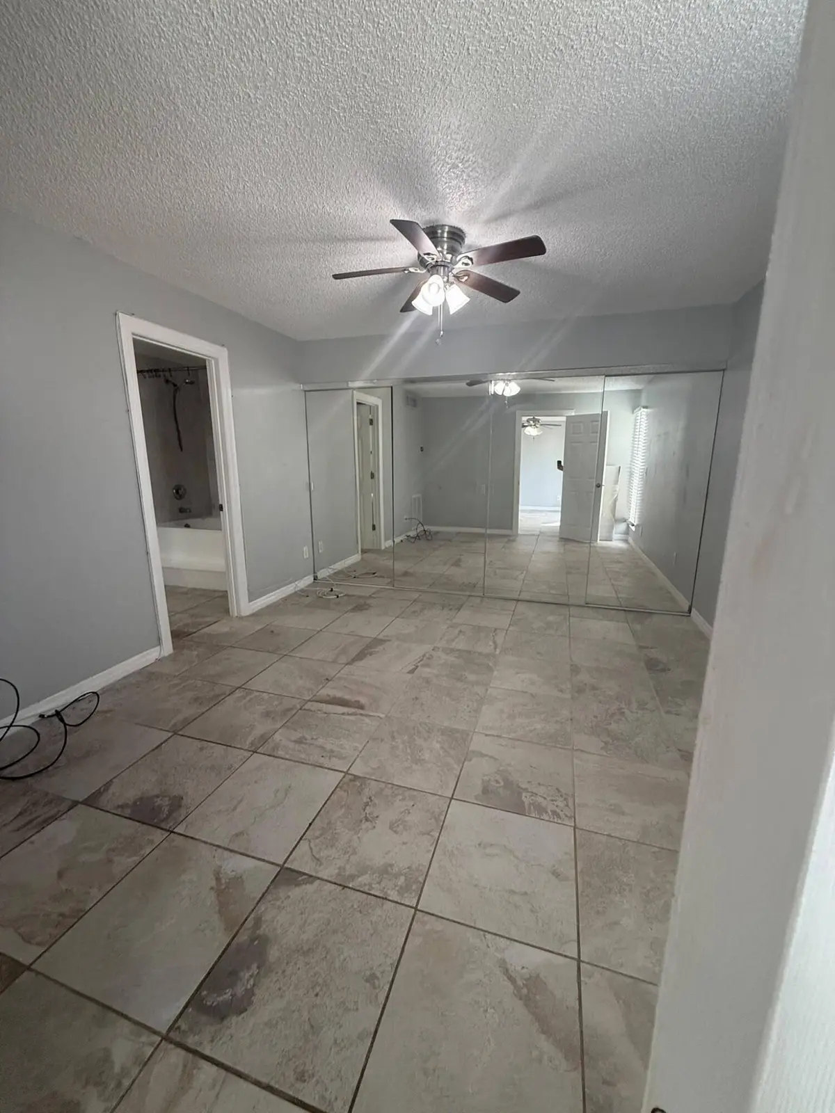 WhatsApp Image 2026-10-02 at 2.55.19 PM at 645 EXECUTIVE CENTER Drive R205, West Palm Beach