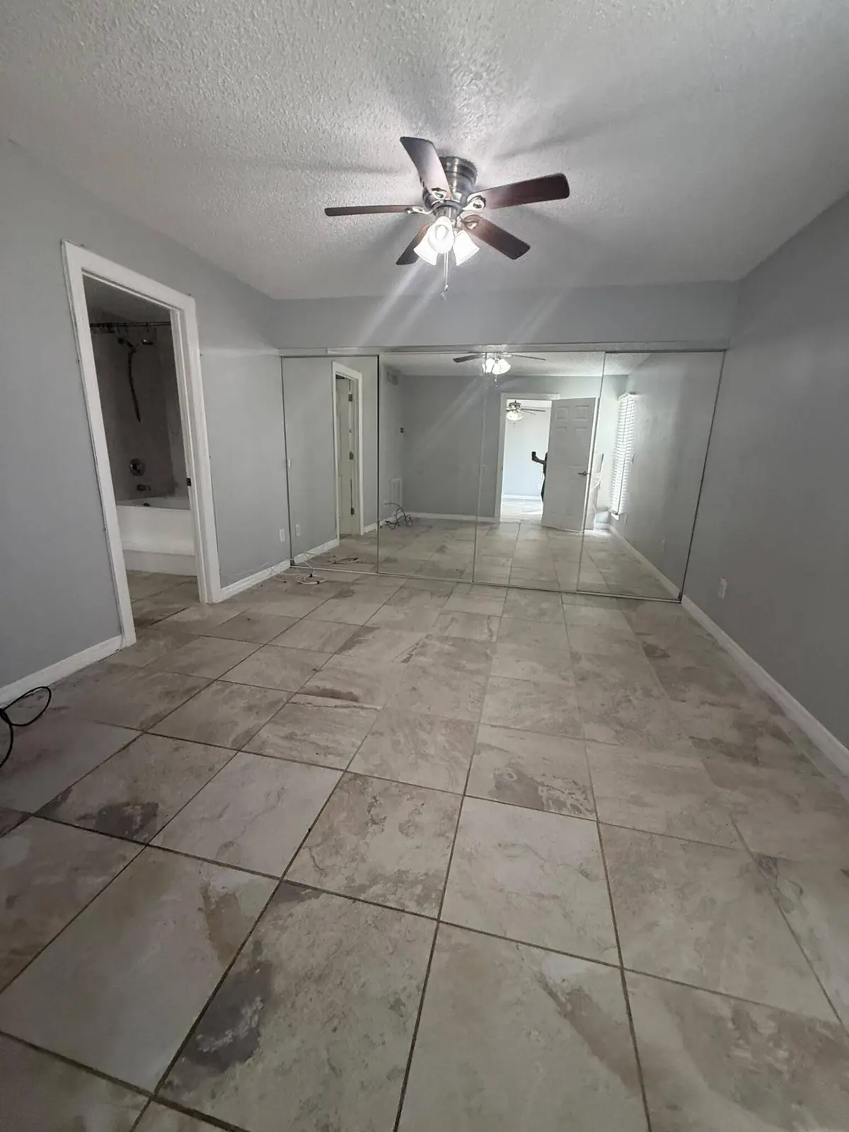 WhatsApp Image 2026-10-02 at 2.55.19 PM at 645 EXECUTIVE CENTER Drive R205, West Palm Beach