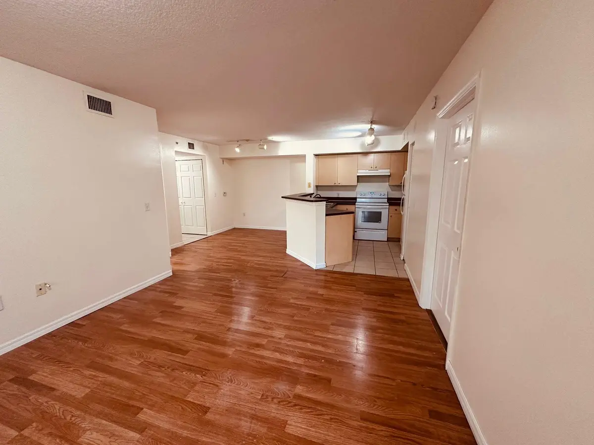 Photo 2 at 4131 San Marino Boulevard, West Palm Beach
