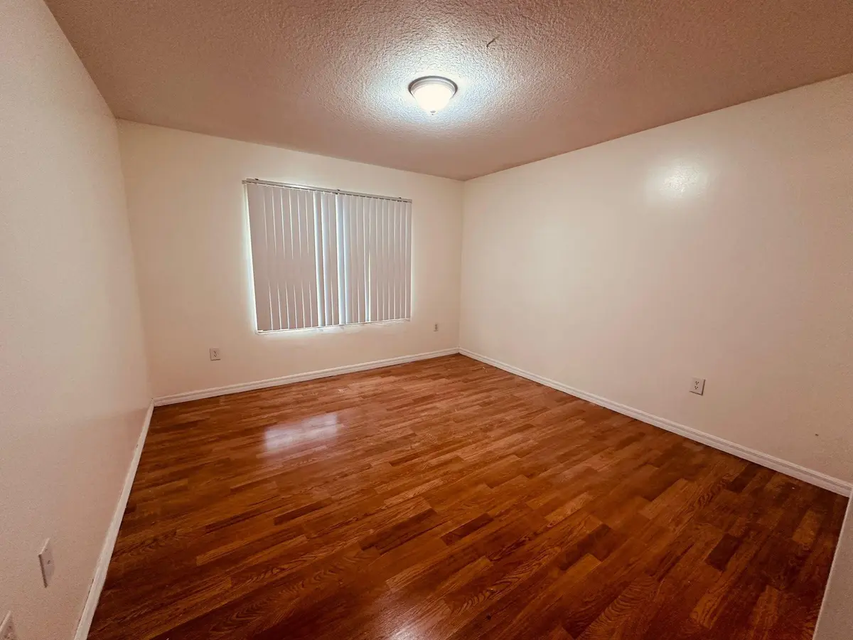Photo 5 at 4131 San Marino Boulevard, West Palm Beach