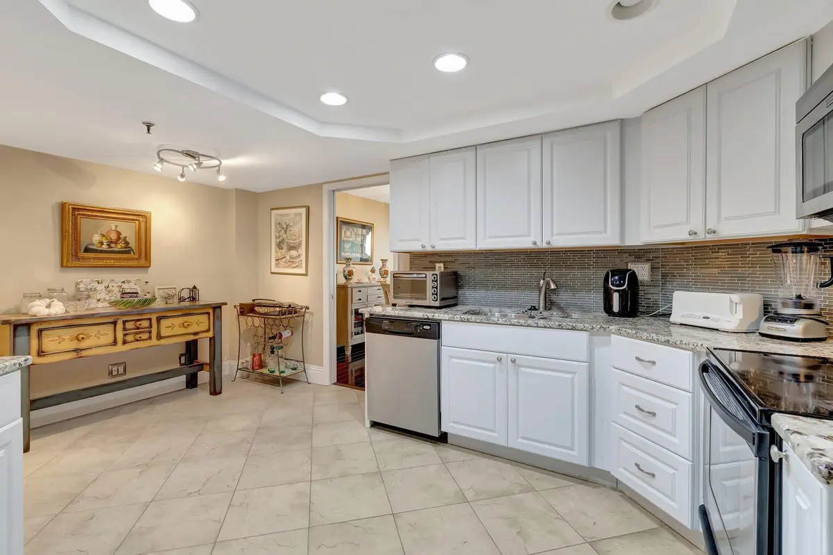 20241210152009263720000000-o at 6372 LA COSTA Drive 504, Boca Raton