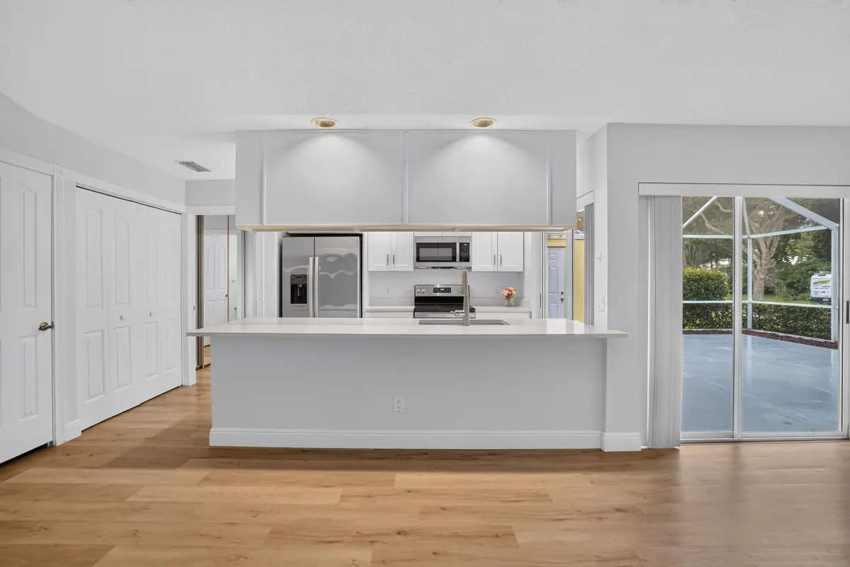 Bright, open living spaces at 9197 Sun Terrace Circle A, Palm Beach Gardens