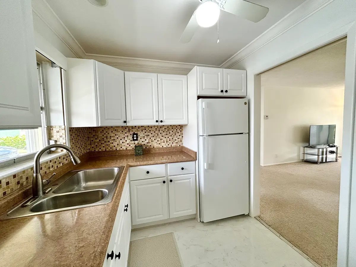 KITCHEN at 2915 Crosley Drive A, West Palm Beach