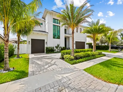 2420 NE 48TH Street, Lighthouse Point – sold