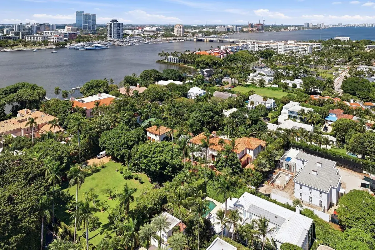 5 Via Sunny(3) at 5 Via Sunny, Palm Beach
