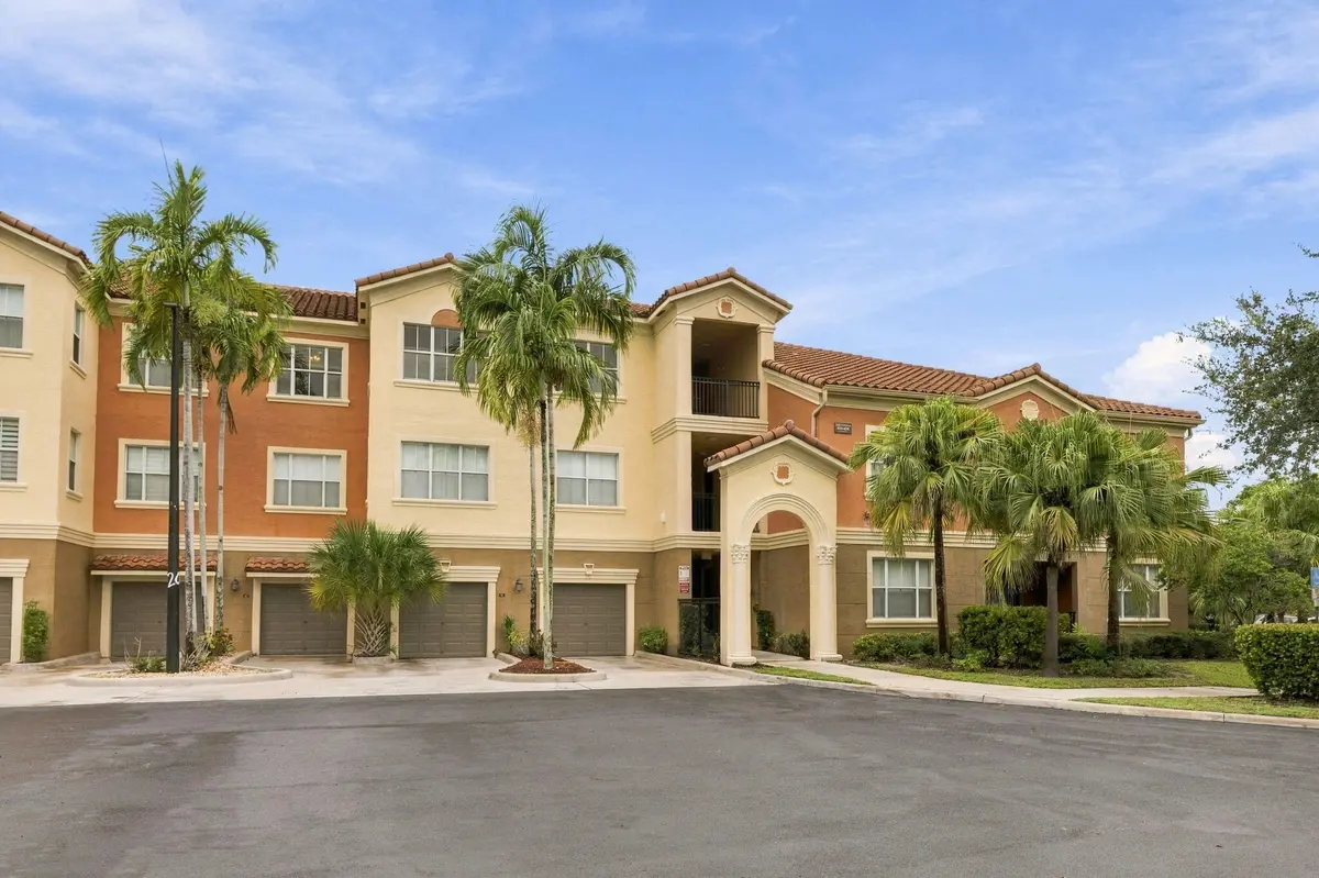 AR Media 3 at 4700 SW 160TH Avenue 433, Miramar