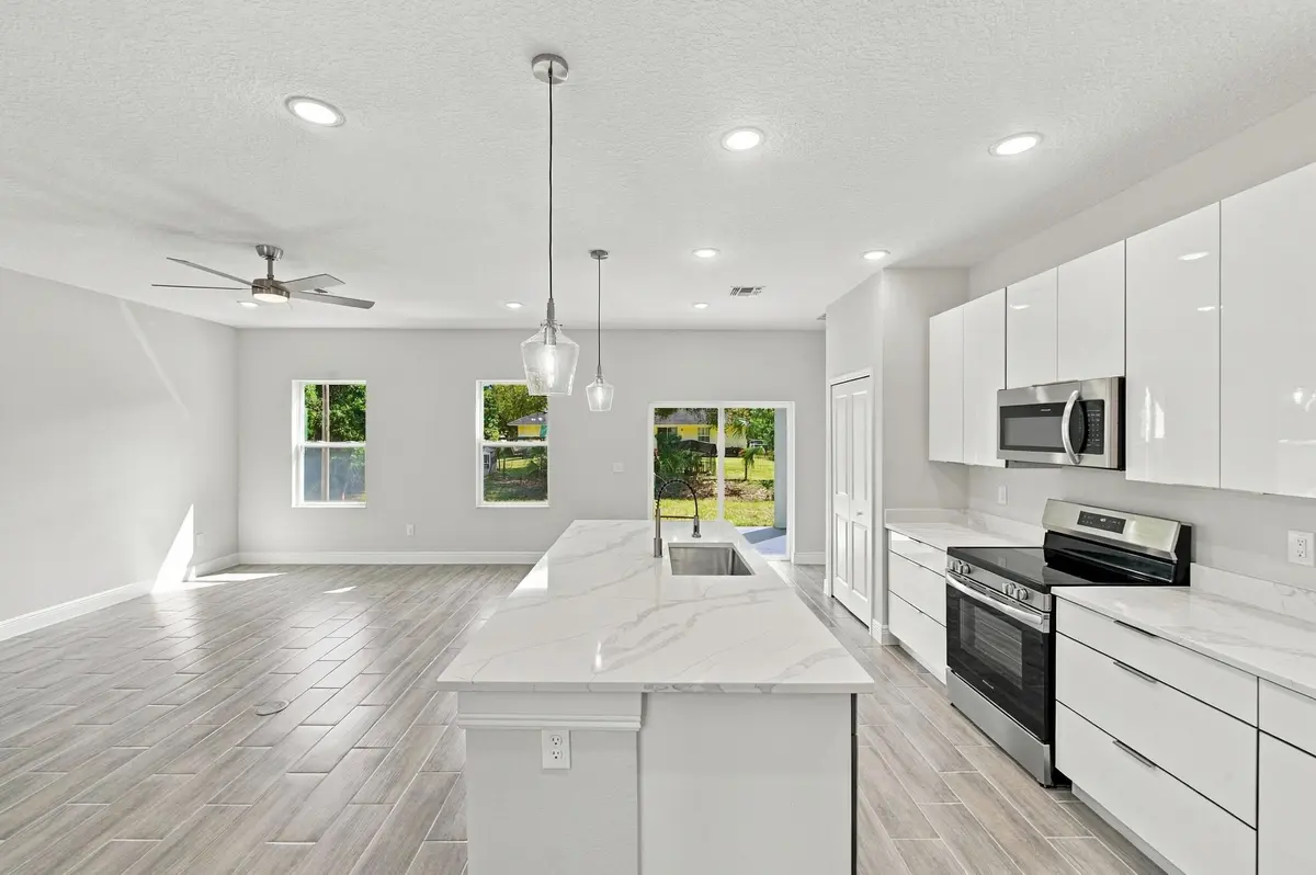 12__dsc3730 at 7956 104th Avenue, Vero Beach