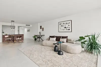 3140 S Ocean Drive 610, Hallandale Beach – Condominium for sale