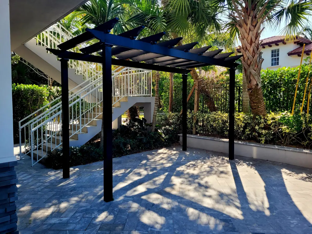 Patio at 11810 SE DIXIE Highway 1, Hobe Sound