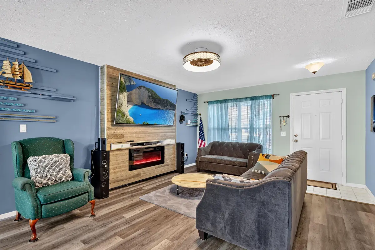 8-web-or-mls-5P1A2247 at 6672 Campanilla, Fort Pierce