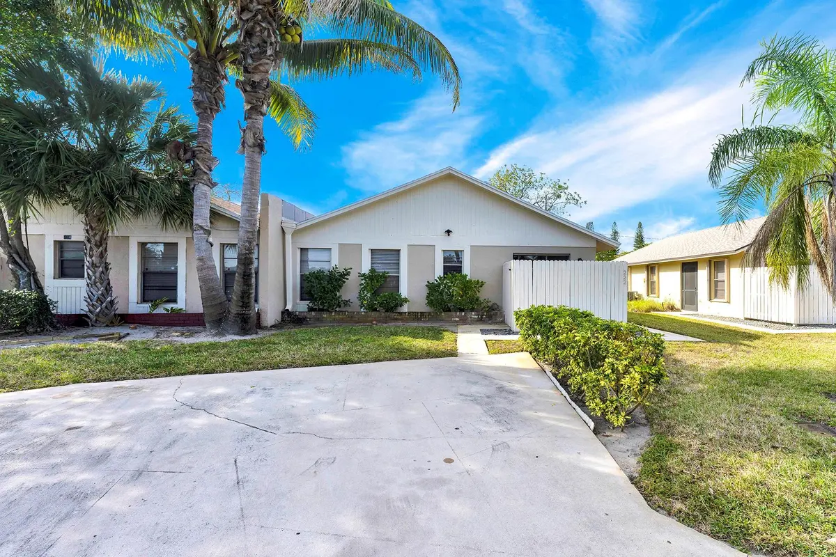 Photo 2 at 222 SE 1ST Circle, Boynton Beach
