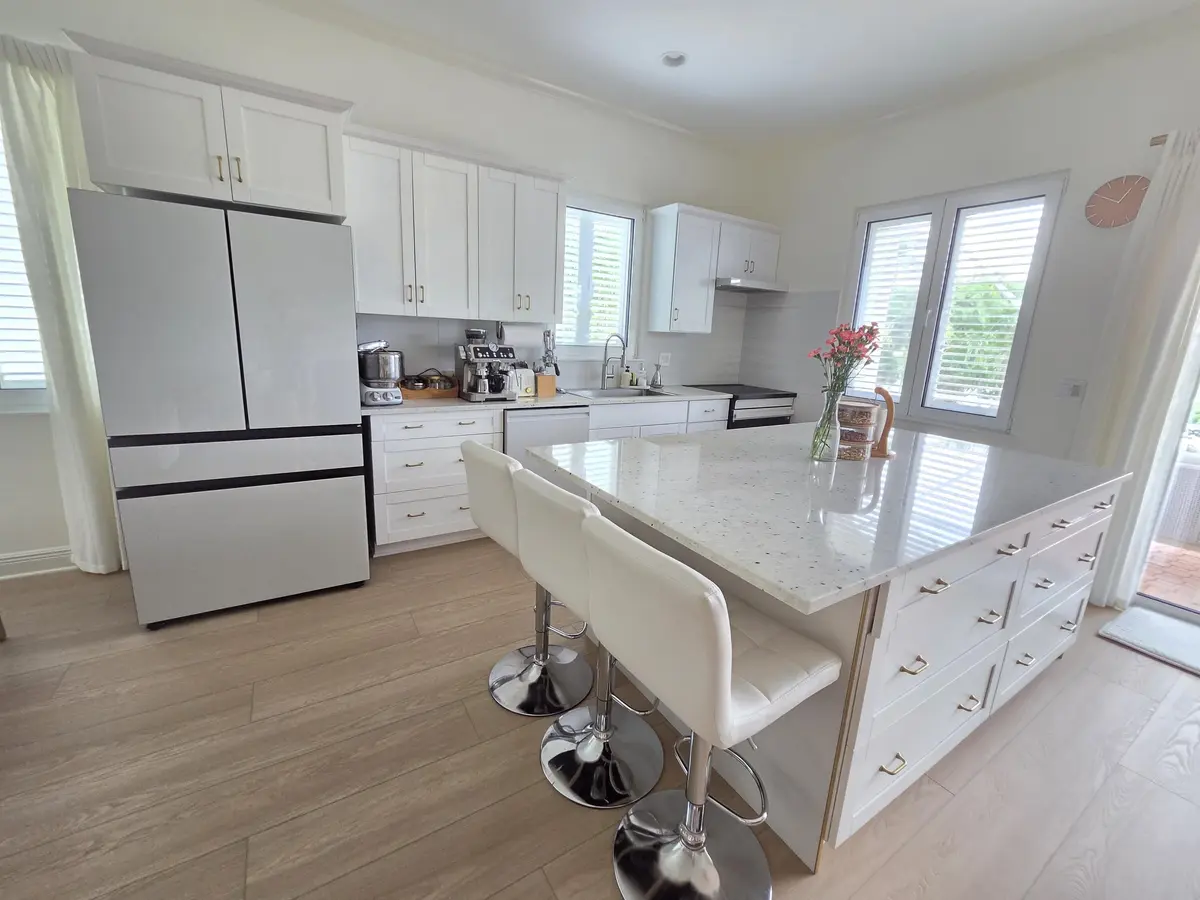 f5b7605b-357e-431b-a729-08225069fc98 at 1210 Oakwater Drive, Royal Palm Beach