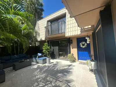 5711 57th Way 5711, West Palm Beach – Townhouse for rent