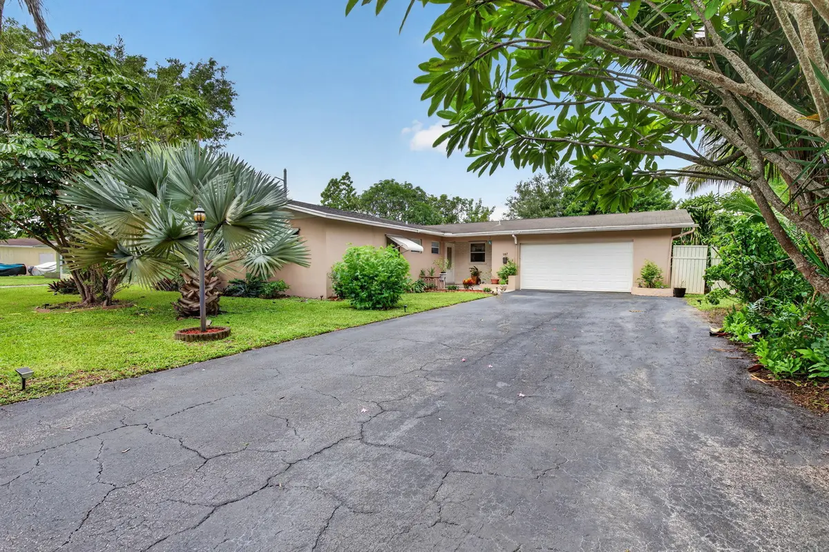 1-web-or-mls-_A7A1348 at 167 NW 49TH Avenue, Plantation