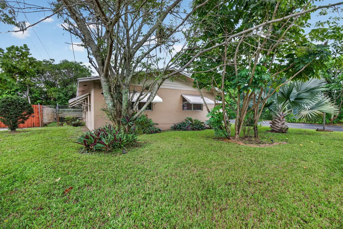 East Side of house at 167 NW 49TH Avenue, Plantation