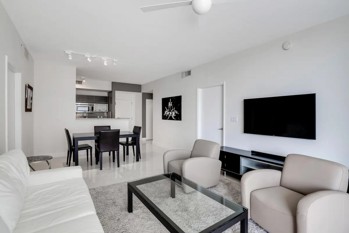 Living Area at 550 OKEECHOBEE Boulevard 1017, West Palm Beach
