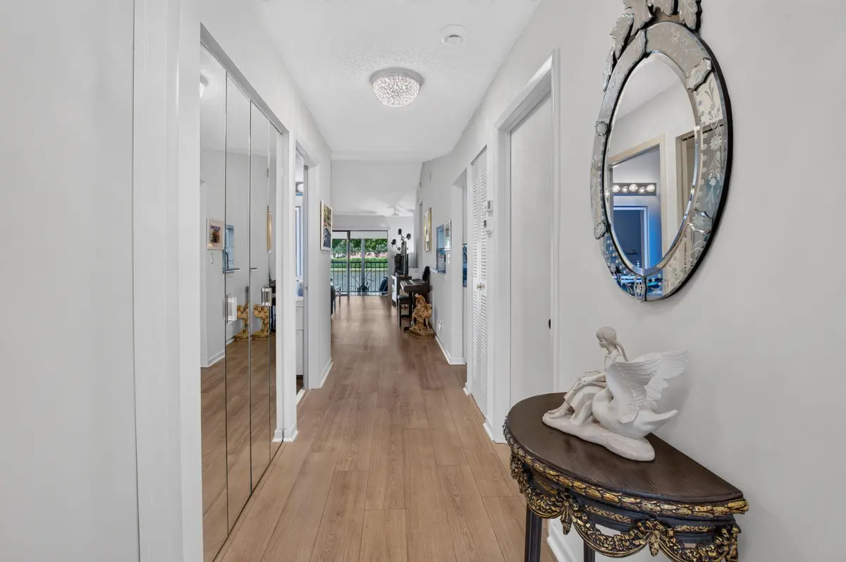 5-web-or-mls-DSC_1027 at 15301 Pembridge Avenue 61, Delray Beach