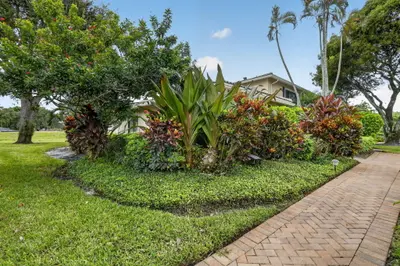 2 STRATFORD Drive A, Boynton Beach – Condominium for sale